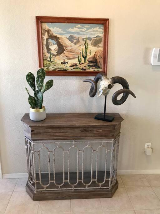 Private View On The Lake Side Of 95! Sleeps 16 Lake Havasu City Exterior photo